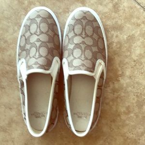 Coach shoes size 8.5 only worn once